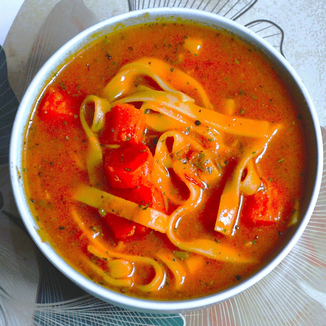 Classic Homemade Tomato Soup: A Simple and Delicious Recipe