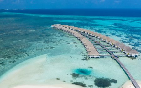 LUX* South Ari Atoll unveils refurbished Water Villas inspired by oceanic beauty