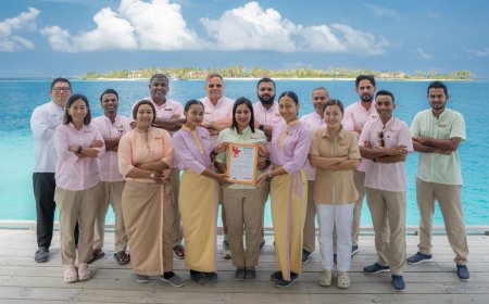 Atmosphere Kanifushi, OBLU SELECT Lobigili receive DERTOUR’s Red Star Quality Award