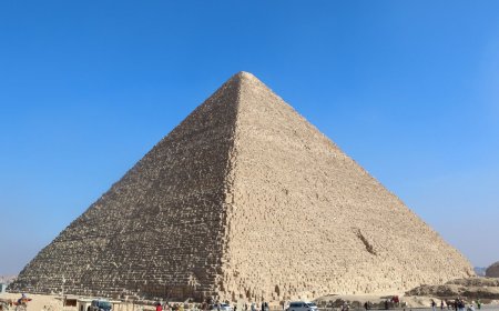 Egypt 'Extremely Challenged' by Hotel Rooms Shortage, Says Tourism Minister