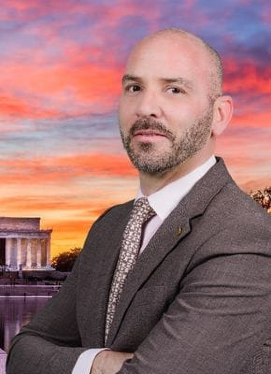 Luis Rios has been appointed Director of Restaurants & Bars at Kimpton Surfcomber Hotel in Miami Beach