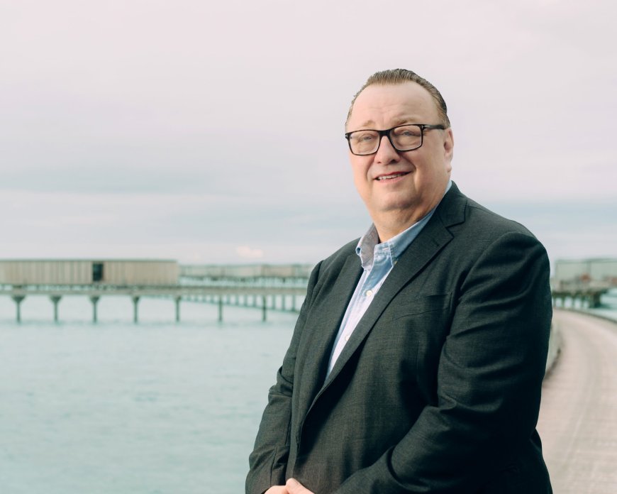 The Ritz-Carlton Maldives, Fari Islands appoints Oliver Eller as General Manager
