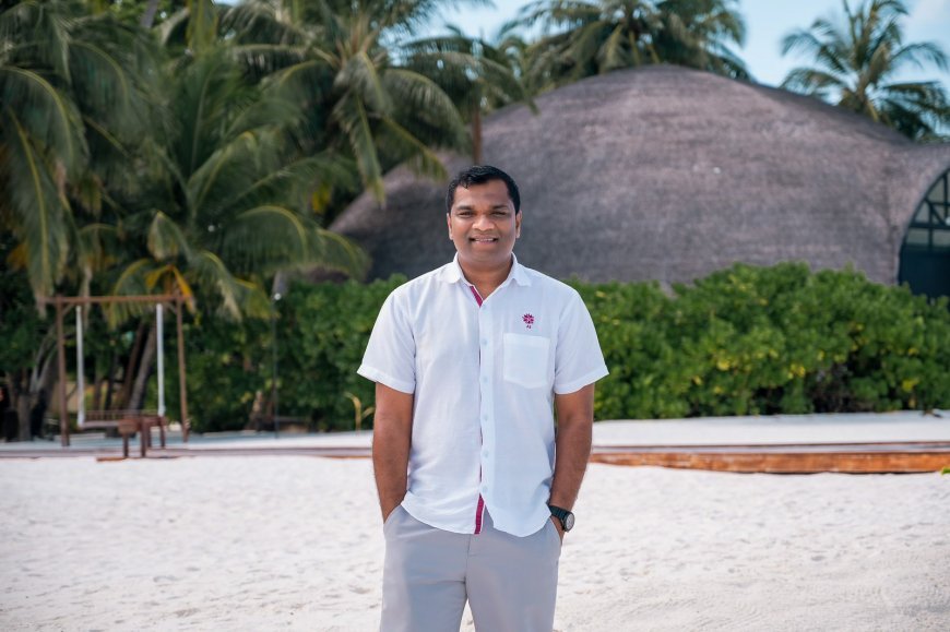 Angsana Velavaru promotes Ali Shareef as Materials Manager
