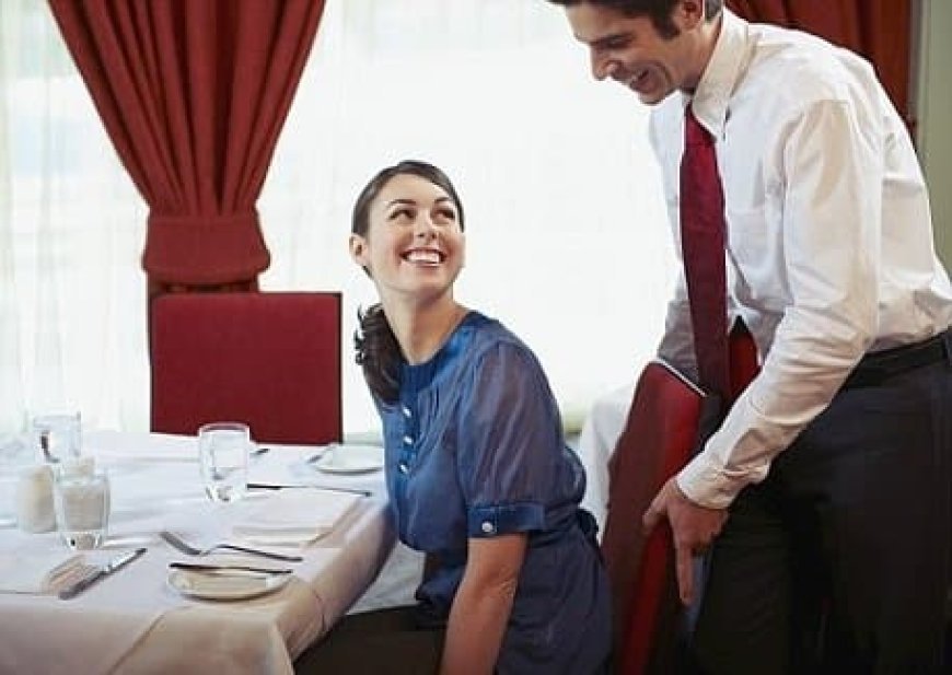 How to seat Guests in Restaurants