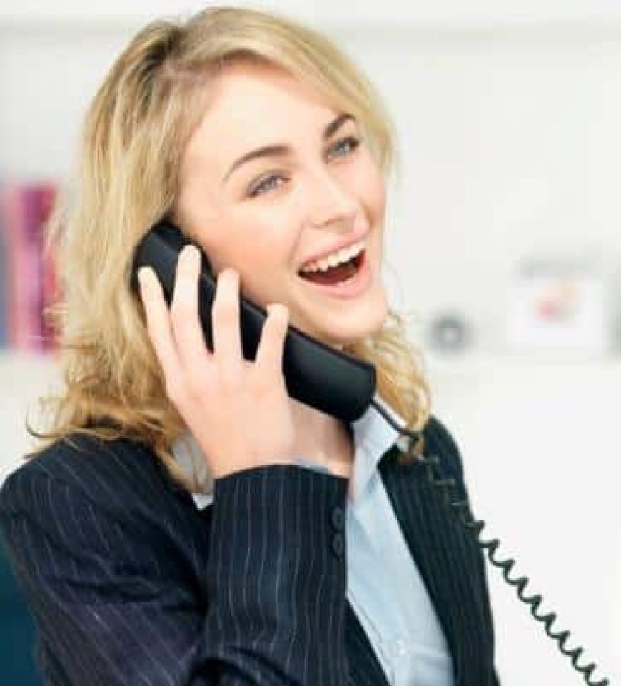 How to answer phone calls in hotel