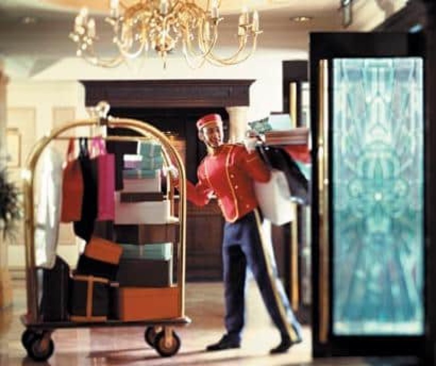 How to Guide Guests to Front Desk