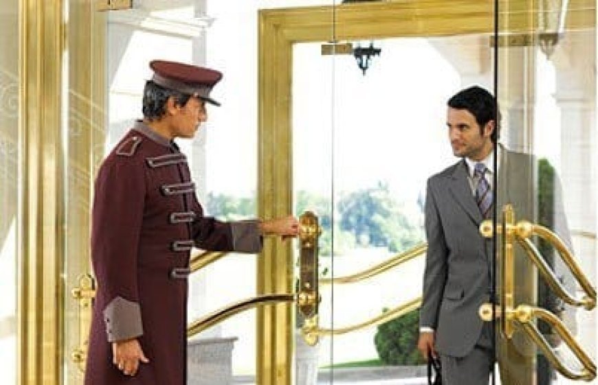 Procedure of Greeting the Guest Arriving First Time in Hotel