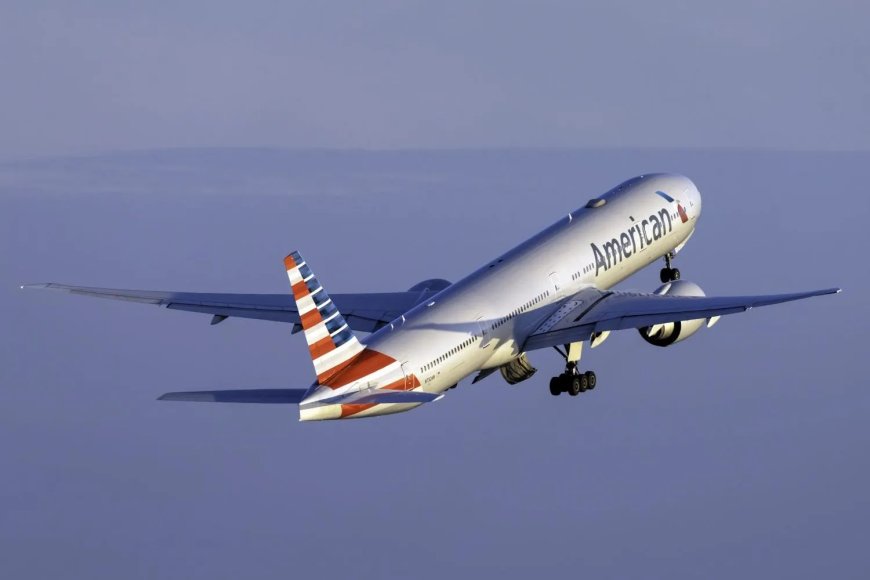 More U.S. Airlines Lower Outlook Due to Economic Uncertainty