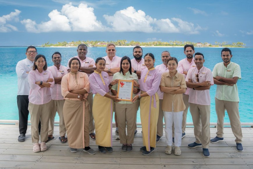 Atmosphere Kanifushi, OBLU SELECT Lobigili receive DERTOUR’s Red Star Quality Award