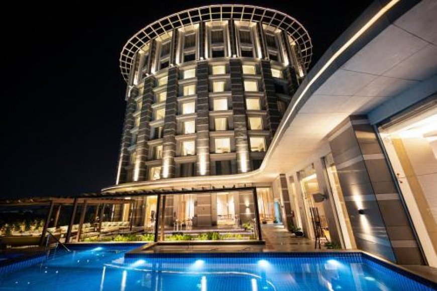 The Future of the Indian Hospitality Industry: A Comprehensive Analysis of Growth Projections and Market Dynamics
