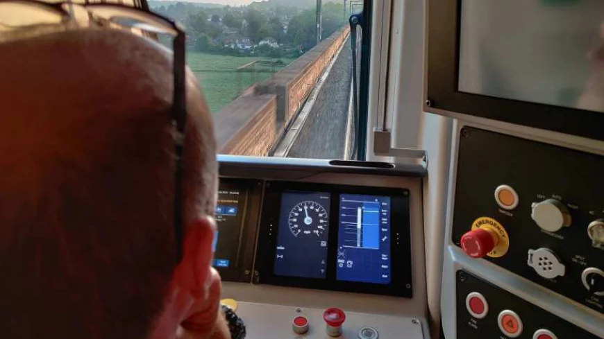 Major Disruptions on Thameslink and Great Northern Routes via Finsbury Park on June 15 as Digital Signalling Upgrades Continue