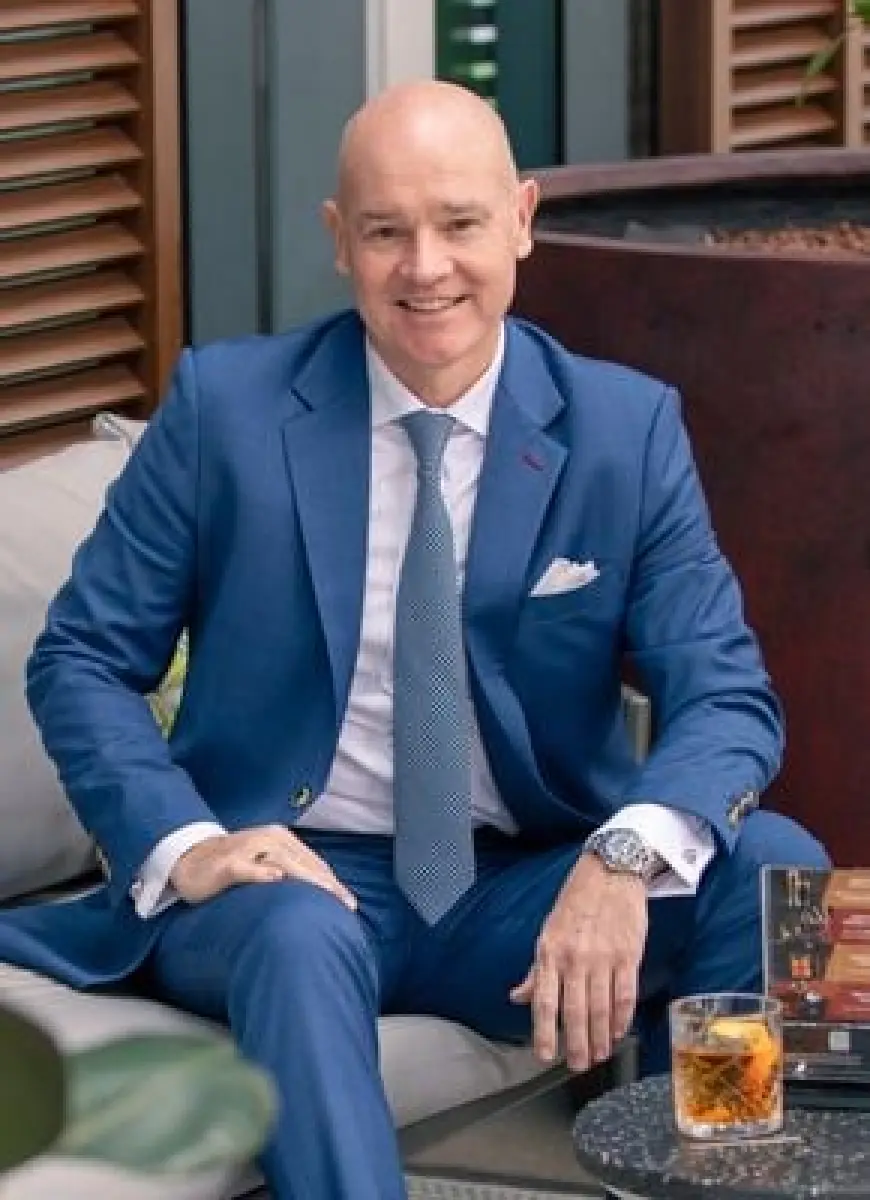Carlton Hotel Singapore Appoints Niall Cowan as General Manager