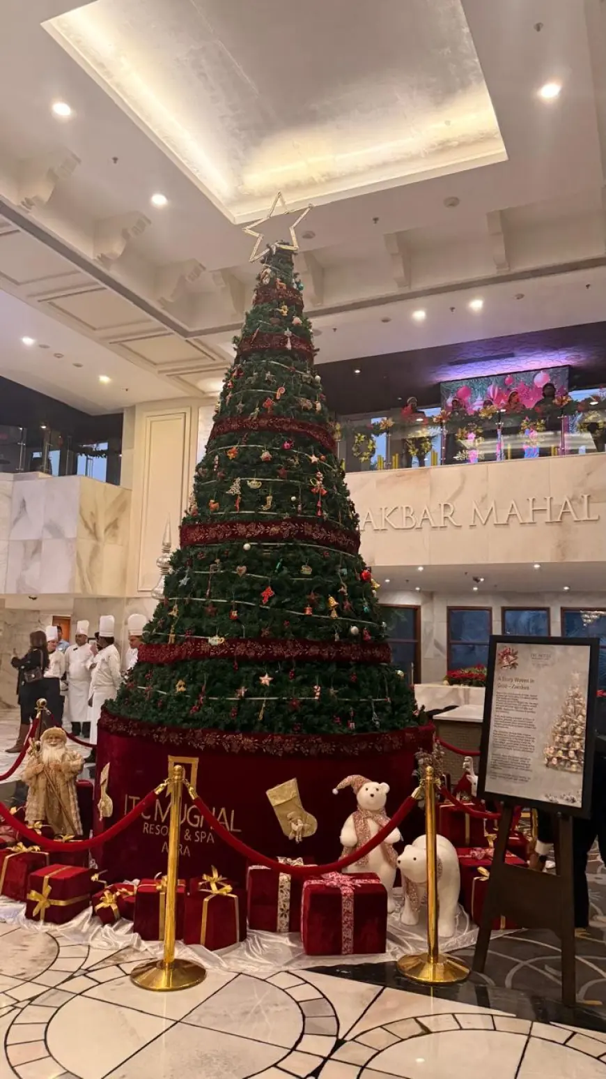 Weaving Tradition into Festivity, ITC Mughal Celebrates Christmas Through the Art of Zardozi