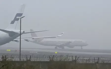 Dense Fog at Indian Airports Causes Flight Delays and Cancellations