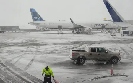 US Winter Storm Triggers Mass Flight Cancellations: Refunds, Vouchers and Passenger Rights Explained