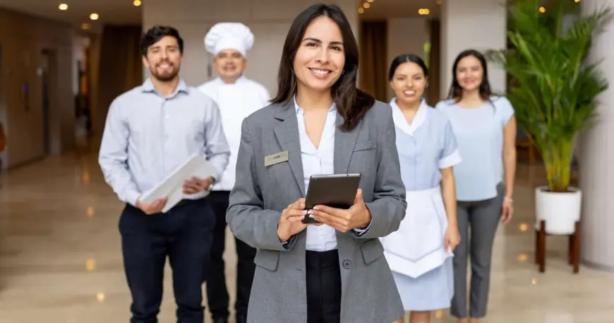 Bangladesh Hotel Workers Threaten Nationwide Strike Over Long-Pending Minimum Wage