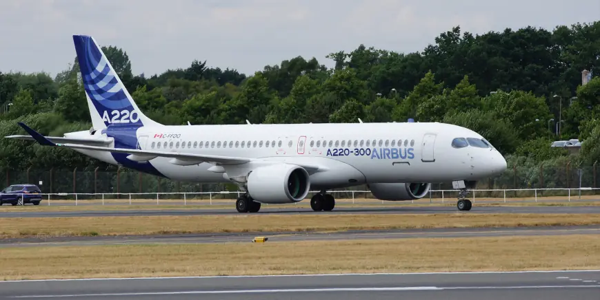 Airbus Targets 2027 A220 Runway Overrun Alert System