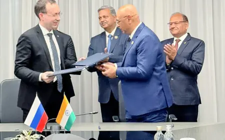 HAL Confirms MoU With Russian Aircraft Corporation to Strengthen Aircraft Development Cooperation