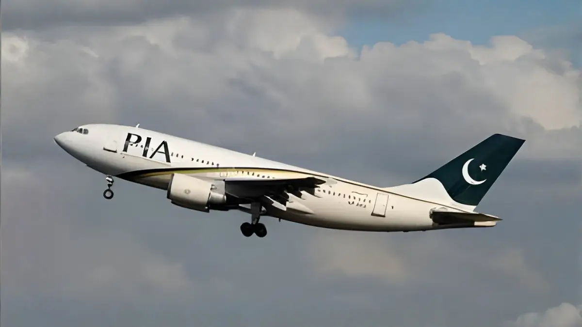 Pakistan Issues NOTAM Urging Foreign Airlines to Carry Extra Fuel Amid Supply Concerns