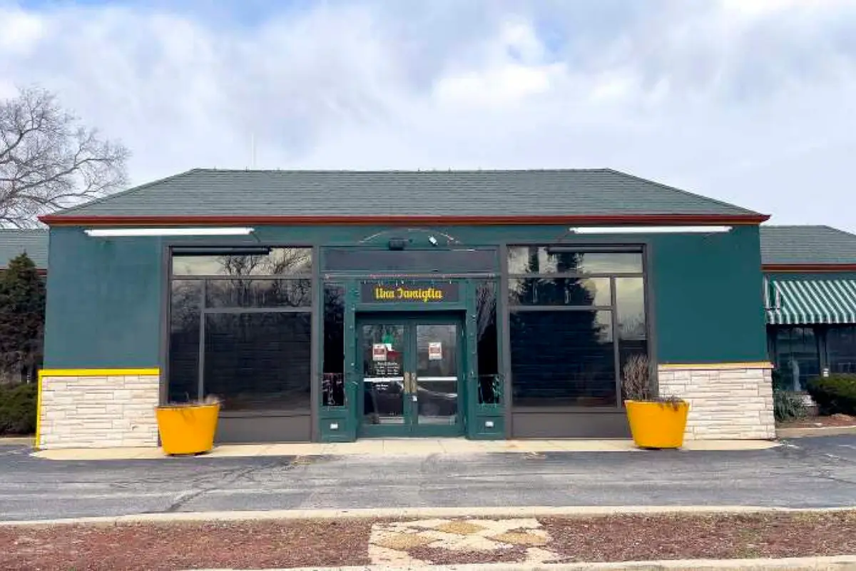 Restaurant with Cricket Simulators Approved in Wheeling, Blending Dining and Interactive Entertainment