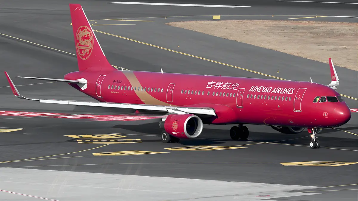 China Considers Financial Aid for Airlines Amid Jet Fuel Cost Surge
