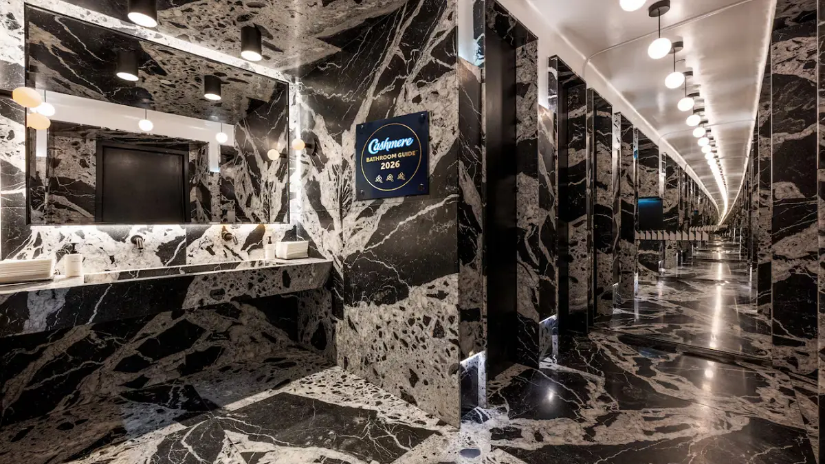 Montreal List Ranks Top Restaurant Washrooms Led by Île-de-France