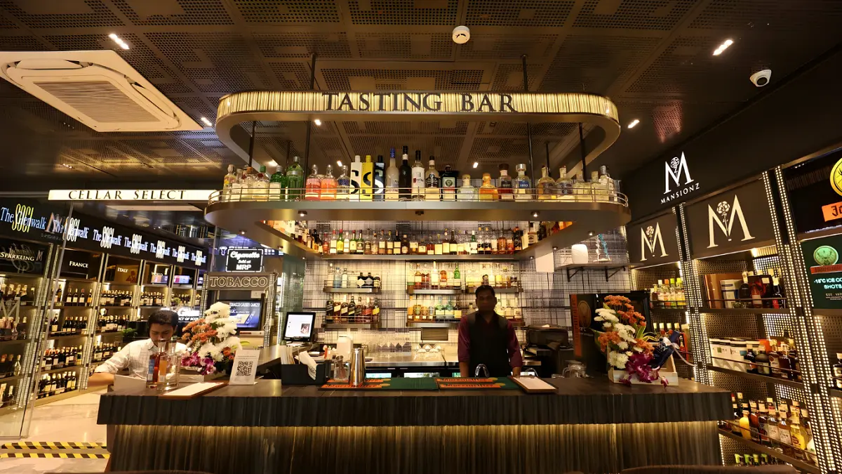 Mansionz Wins ‘Greatest Retailer’ Title at World Whisky Awards 2026
