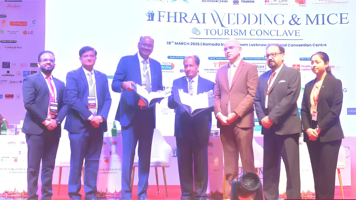 Axis Bank Partners FHRAI to Boost Banking Support for Hospitality Sector