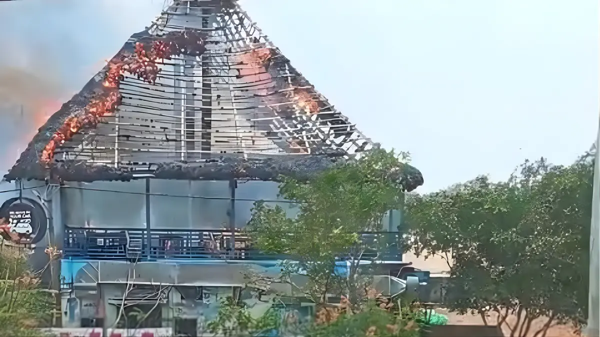 Fire Breaks Out at Bengaluru Hotel Near NICE Toll, No Injuries Reported