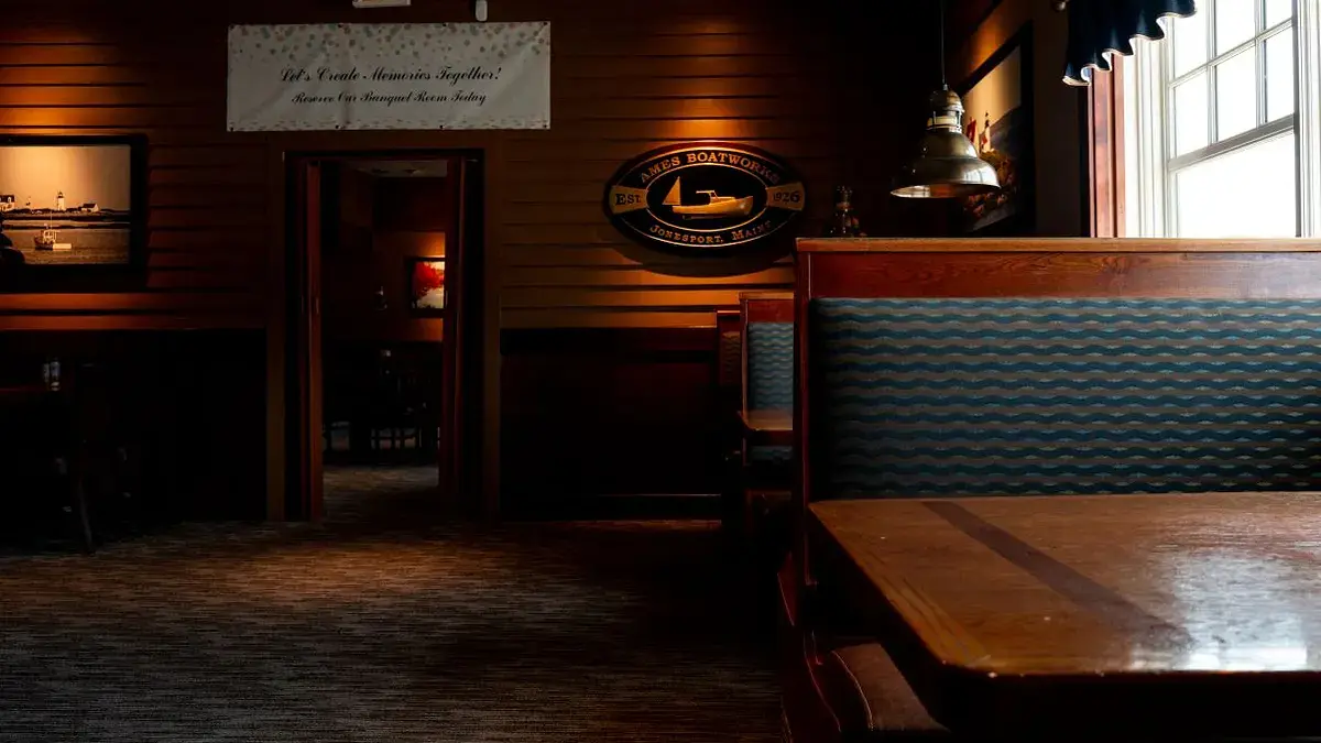 Restaurant Chain Closures 2026: Shocking Market Correction Reshaping the Food Industry