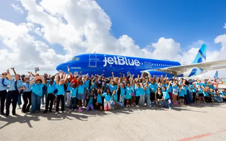 JetBlue Unveils ‘Blueprint II’ Strategy, Revives Iconic Special Livery on Airbus A220-300