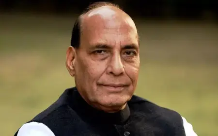 Lucknow Hotel Owners Oppose 5x Licence Fee Hike, Seek Rajnath Singh’s Intervention
