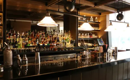 Shangri-La Eros New Delhi Hosts Live Cricket Screenings at Grappa Bar