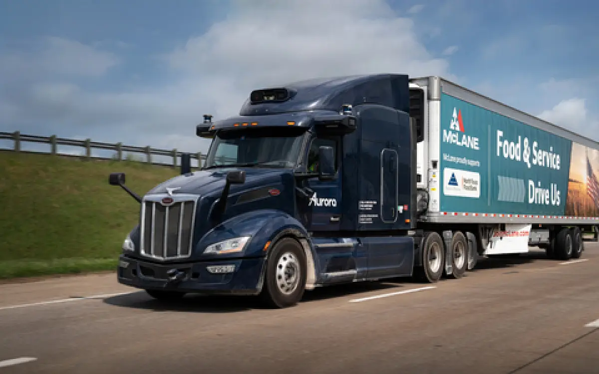 Autonomous Trucks Restaurant Supply Chain Partnership Set to Transform U.S. Food Distribution