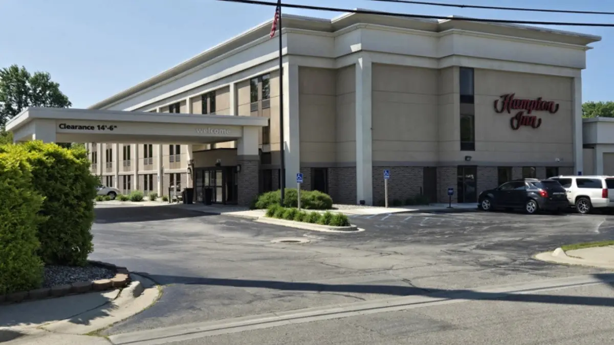 Alpine Realty Capital Closes Michigan Hampton Inn Sale