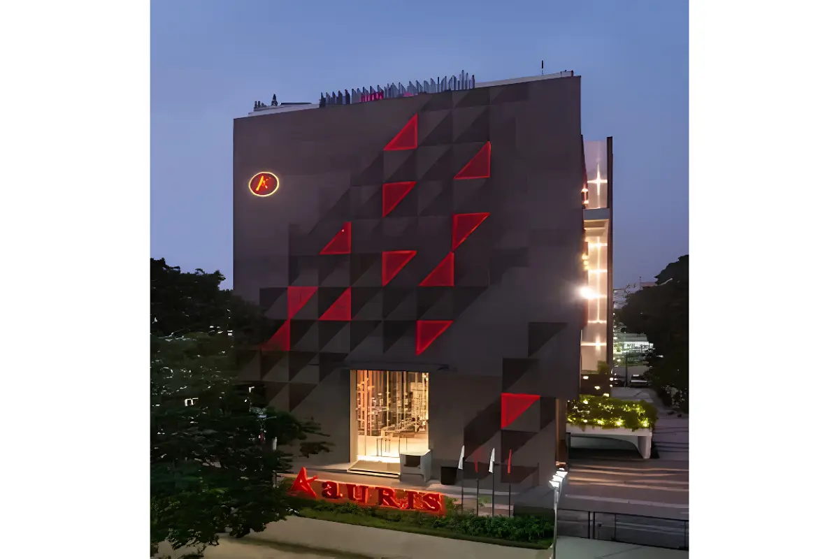 Aauris Hotel Kolkata Marks 10 Years With Full Renovation