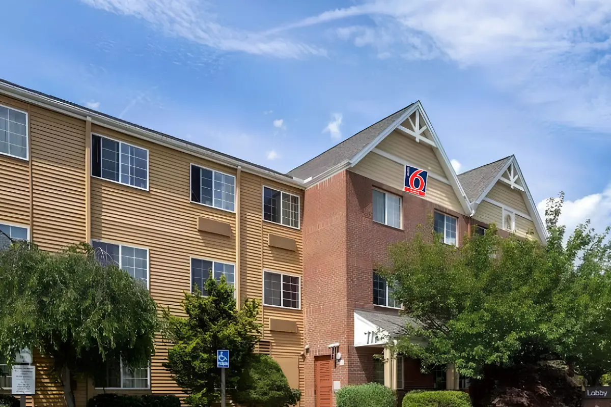 PRISM Studio 6 Launches 38 Extended Stay Hotels