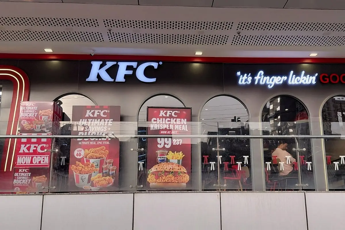 KFC Opens 3,500 Sq. Ft. Outlet at Spectrum@Metro Phase 2 in Noida