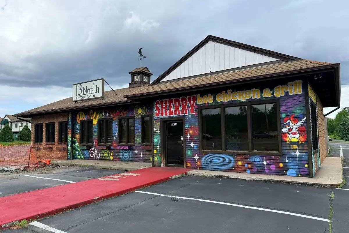 Dave's Hot Chicken Opens in Saratoga Springs as City's First Nashville Spot