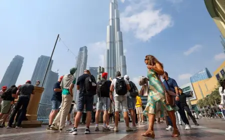 Dubai Suspends Hotel, Restaurant Tax in Dh1.5B Relief Plan