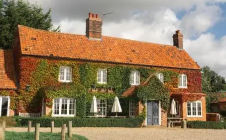 The Brisley Bell Wins Top Honor in The Good Food Guide