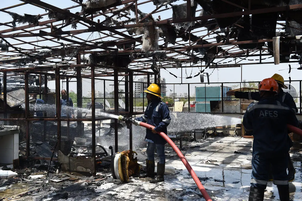 Restaurant blaze at Ellisbridge in Ahmedabad causes panic