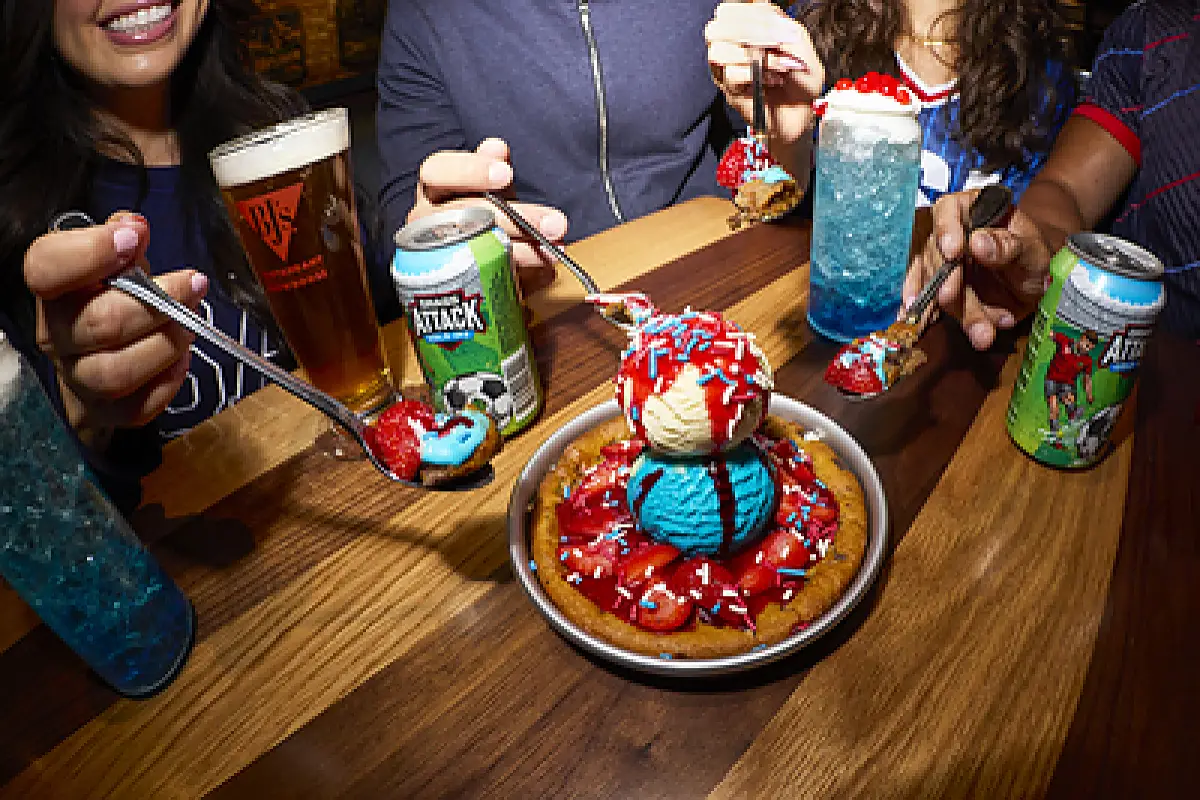 BJ's Restaurant Launches Stars & Stripes Pizookie for Summer 2026