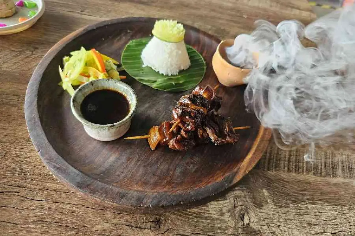 The Yellow Turtle Opens in Baguiati With Bold New Pan-Asian Menu