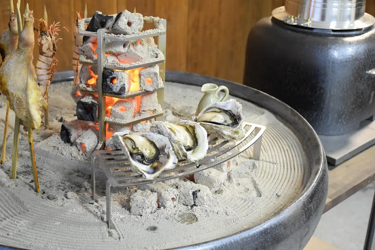 Chirori reinvents the Japanese hearth for modern restaurants