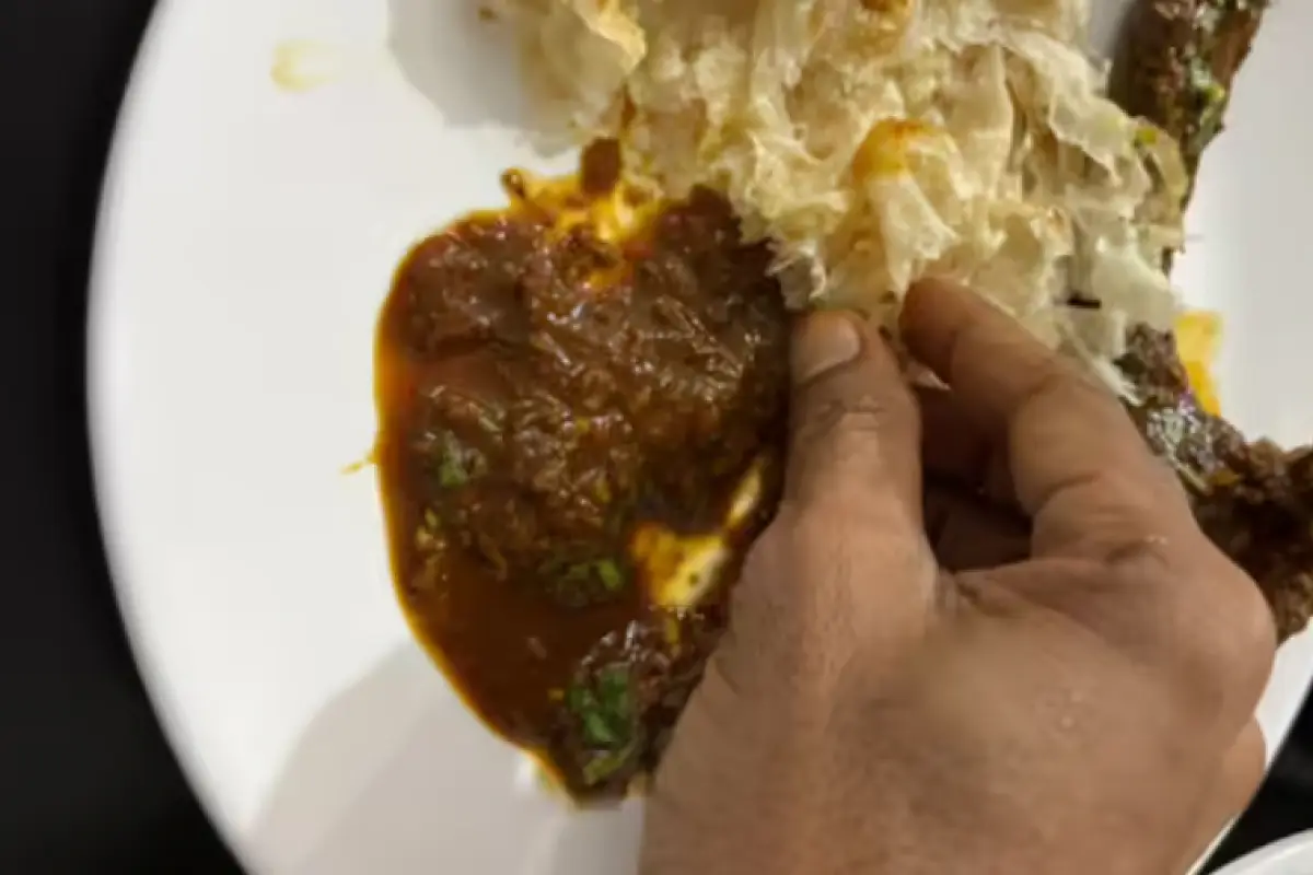 Man files consumer case after Kerala eatery denies gravy with parotta