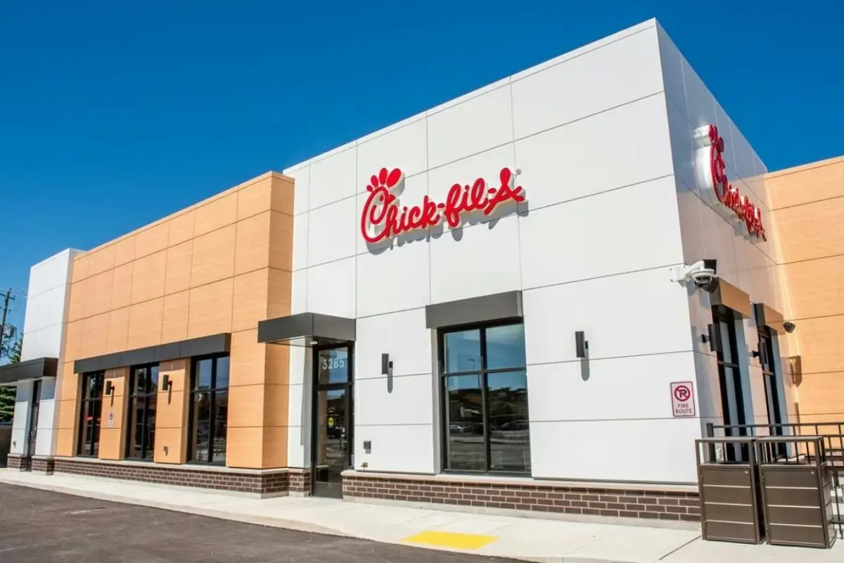 Chick-fil-A Ottawa Opening Spectacular June 25 at Orleans Innes Rd