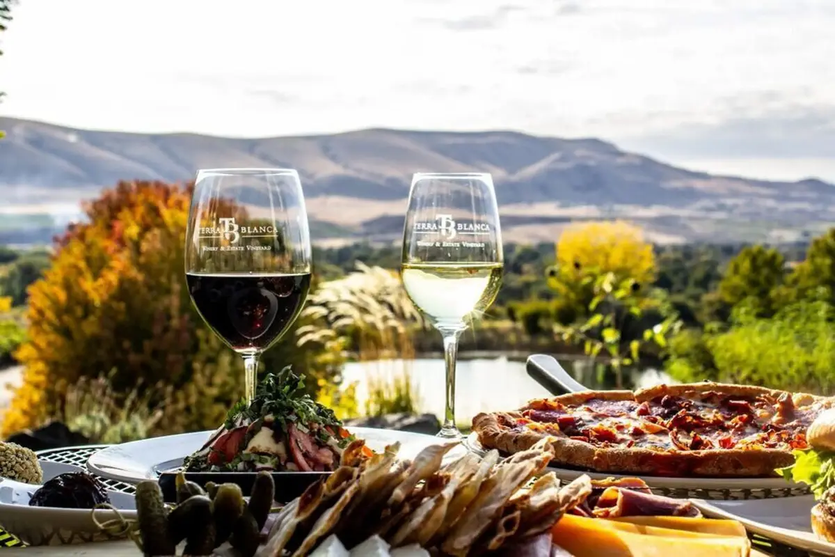 Walla Walla and Benton City Two Columbia Basin Winery Restaurants Vie for USA TODAY 10BEST Honors as Voting Opens