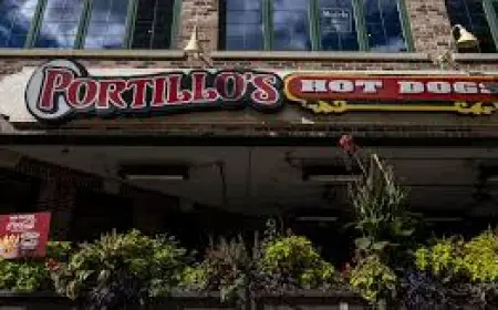 Portillo's Opens First Inline Chicago Location on Michigan Avenue