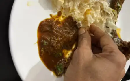 Man files consumer case after Kerala eatery denies gravy with parotta